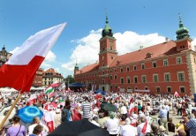 Manifestacja w obronie TV Trwam i wolności mediów w Warszawie (74)
