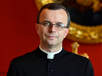 Ks. dr Damian Bryl przyjmie dziś sakrę biskupią – RadioMaryja.pl