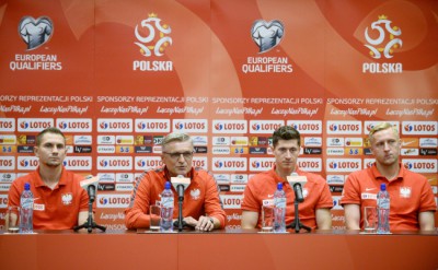 Artur Jêdrzejczyk Adam Nawa³ka Robert Lewandowski Kamil Glik
