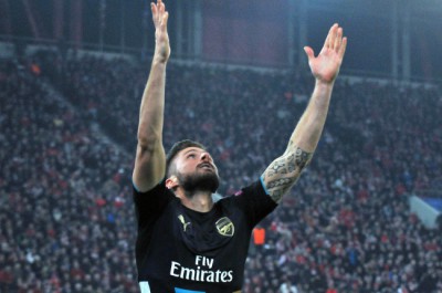 Olympiacos Piraeus vs Arsenal