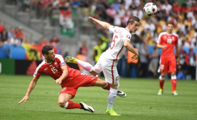 Robert Lewandowski Fabian Schar