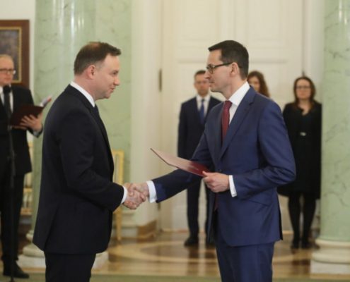 prezydent-przyjal-dymisje-beaty-szydlo-i-desygnowal-mateusza-morawieckiego-na-premiera-3-1280x768