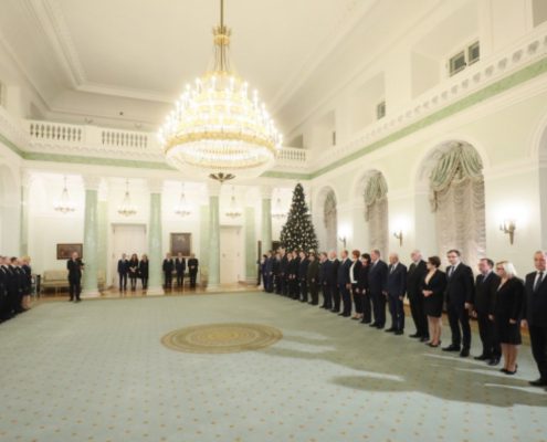 prezydent-przyjal-dymisje-beaty-szydlo-i-desygnowal-mateusza-morawieckiego-na-premiera-6-1280x768