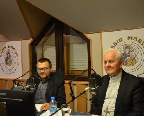 Rozmowy niedokończone z udziałem ks. bp Franjo Komarica (11)