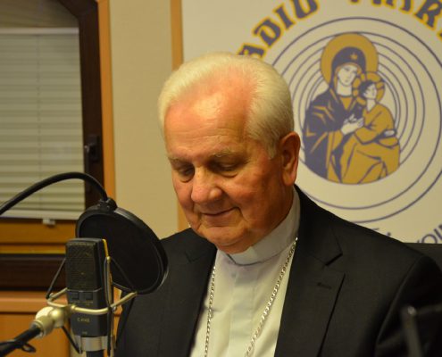 Rozmowy niedokończone z udziałem ks. bp Franjo Komarica (12)