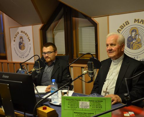 Rozmowy niedokończone z udziałem ks. bp Franjo Komarica (13)