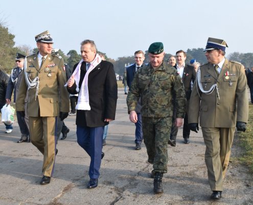 Piknik Służymy niepodległej w Toruniu (9)