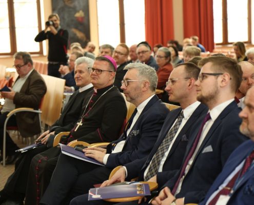 Sympozjum o rodzinie na WSKSiM w Toruniu (10)