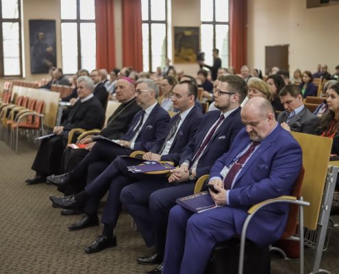 Sympozjum o rodzinie na WSKSiM w Toruniu (5)