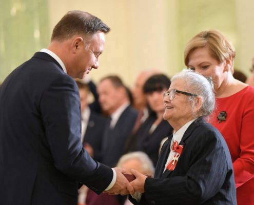 Prezydent Andrzej Duda wręczył Ordery Odrodzenia Polski Polakom ratującym Żydów podczas II wojny światowej (9)