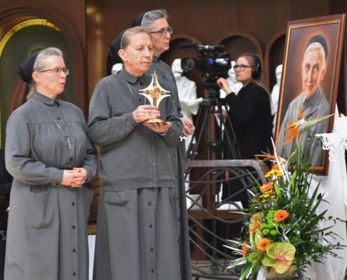 3. rocznica konsekracji sanktuarium NMP Gwiazdy Nowej Ewangelizacji i św. Jana Pawła II w Toruniu (2)