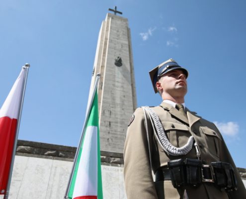 Uroczystości 75. rocznicy bitwy o Monte Cassino z udziałem polskiej delegacji (19)