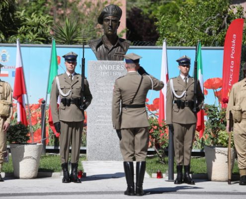 Uroczystości 75. rocznicy bitwy o Monte Cassino z udziałem polskiej delegacji (6)