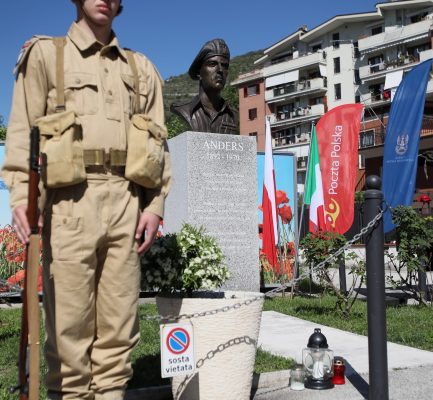 Uroczystości 75. rocznicy bitwy o Monte Cassino z udziałem polskiej delegacji (8)
