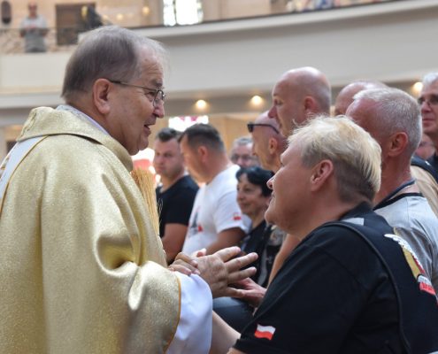 III Zlot Motocyklistów „Iskra dla Europy” w toruńskim sanktuarium (19)