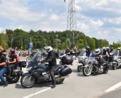 III Zlot Motocyklistów „Iskra dla Europy” w toruńskim sanktuarium (47)