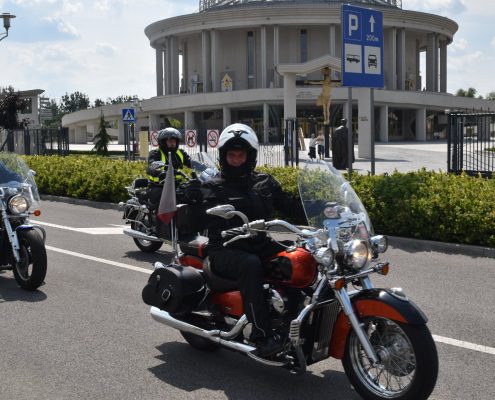III Zlot Motocyklistów „Iskra dla Europy” w toruńskim sanktuarium (49)