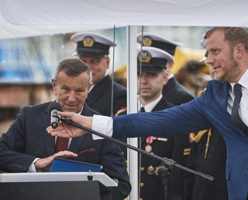 Uroczystości chrztu holownika H-2, 8 bm. w Stoczni Remontowa Shipbuilding w Gdańsku (8)