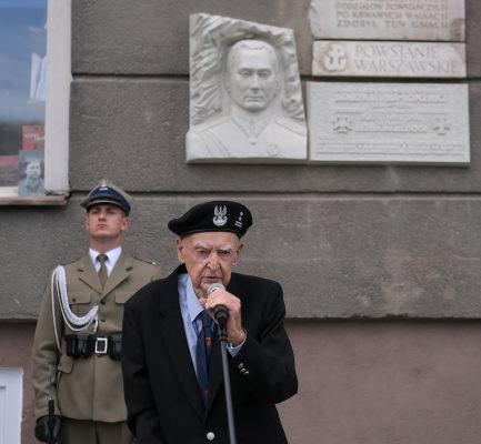 Uroczystości 75. rocznicy zdobycia gmachu PAST-y przez powstańców warszawskich (7)