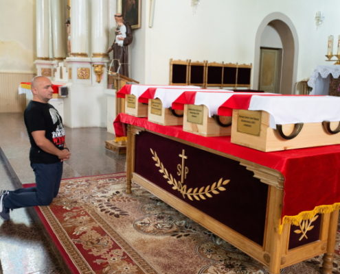 Uroczystość pogrzebowa czterech żołnierzy Armii Krajowej w Ejszyszkach na Litwie (13)