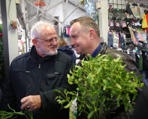 Prezydent Andrzej Duda podczas świątecznych zakupów w Krakowie (15)