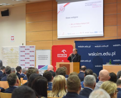 WSKSiM w Toruniu konferencja Przedsiębiorczość w Polsce - nowe perspektywy rozwoju (14)