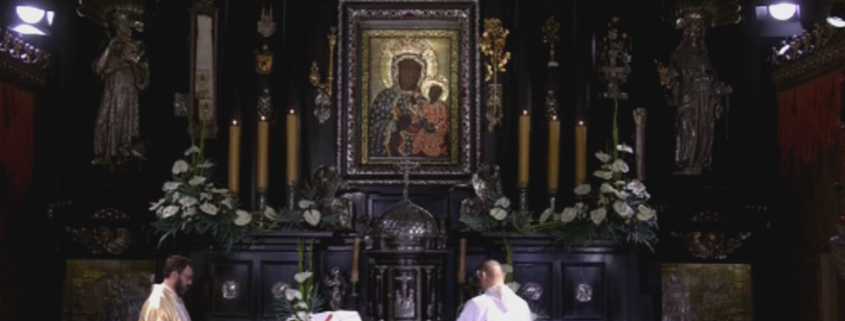 Msza święta z kaplicy Cudownego Obrazu Matki Bożej Częstochowskiej na