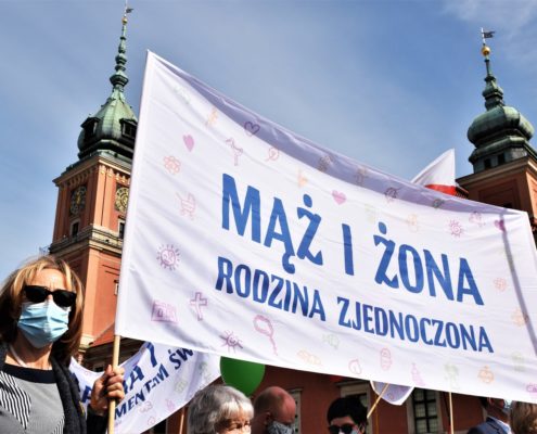 XV Marsz dla Życia i Rodziny w Warszawie (14)