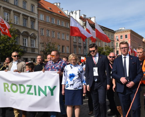 XV Marsz dla Życia i Rodziny w Warszawie (22)