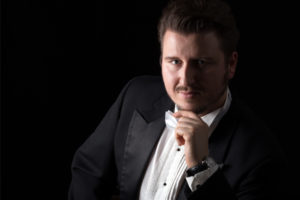 “Z operetką w Twoim domu – Łukasz Lech i jego goście” (2032)