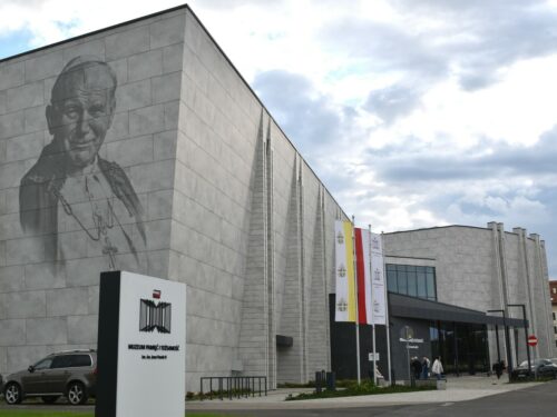 Muzeum „Pamięć i Tożsamość” im. św. Jana Pawła II można już zwiedzić wystawę ,,Wyszyński – Pater Patriae”
