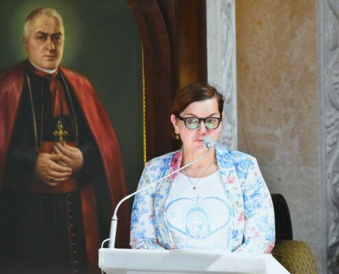 Ogólnopolskie spotkanie wspólnoty Serce Kecharitomene w toruńskim sanktuarium (25)