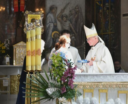 Ogólnopolskie spotkanie wspólnoty Serce Kecharitomene w toruńskim sanktuarium (61)