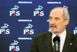 macierewicz_10